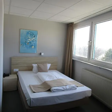 Businesshotel & Stuttgart-vaihingen Stoccarda