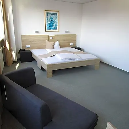 Businesshotel & Stuttgart-vaihingen 4* Stoccarda