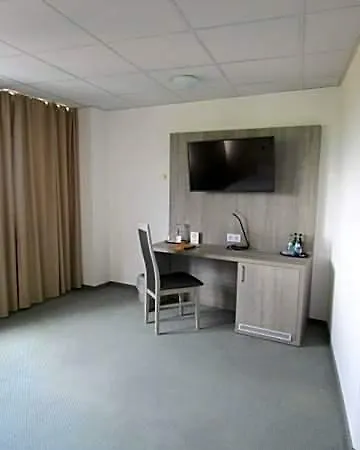 Businesshotel & Stuttgart-vaihingen Hotel Stoccarda