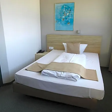Businesshotel & Stuttgart-vaihingen Hotel 4*