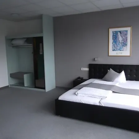 Businesshotel & Stuttgart-vaihingen Hotel Štutgart