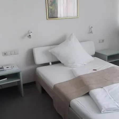Hotel Businesshotel & Stuttgart-vaihingen Stoccarda