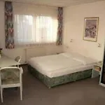 Hotel Businesshotel & Stuttgart-vaihingen 4*